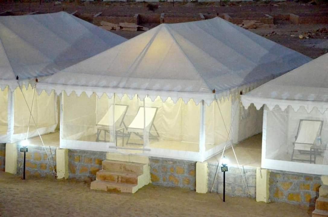 Kai Kabila Desert Camp Sam Bagian luar foto